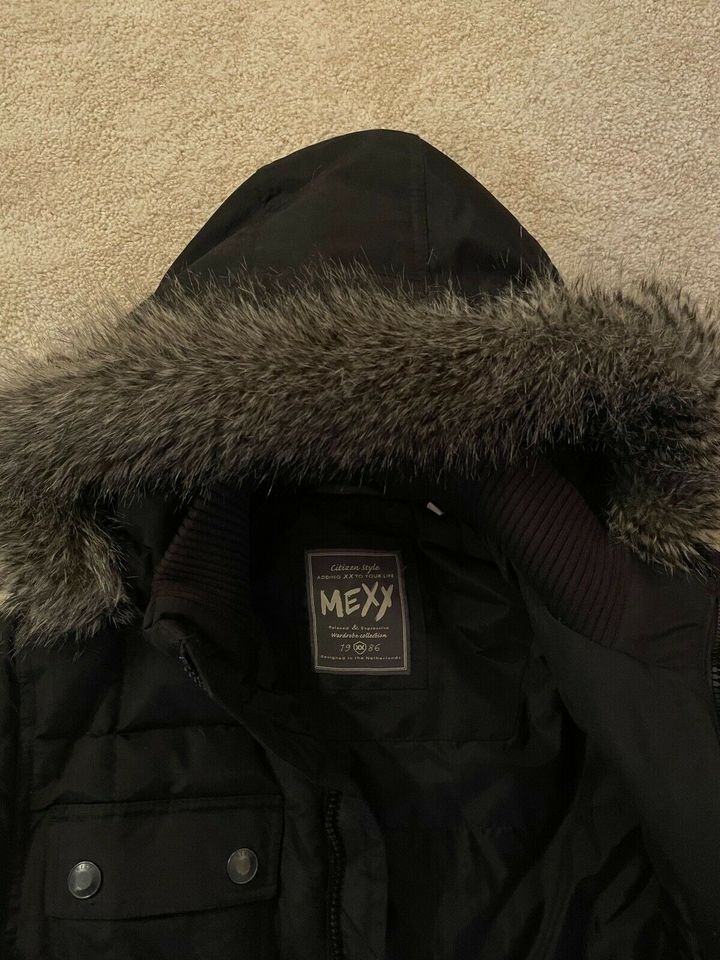 MEXX Daunenparka S in Vallendar