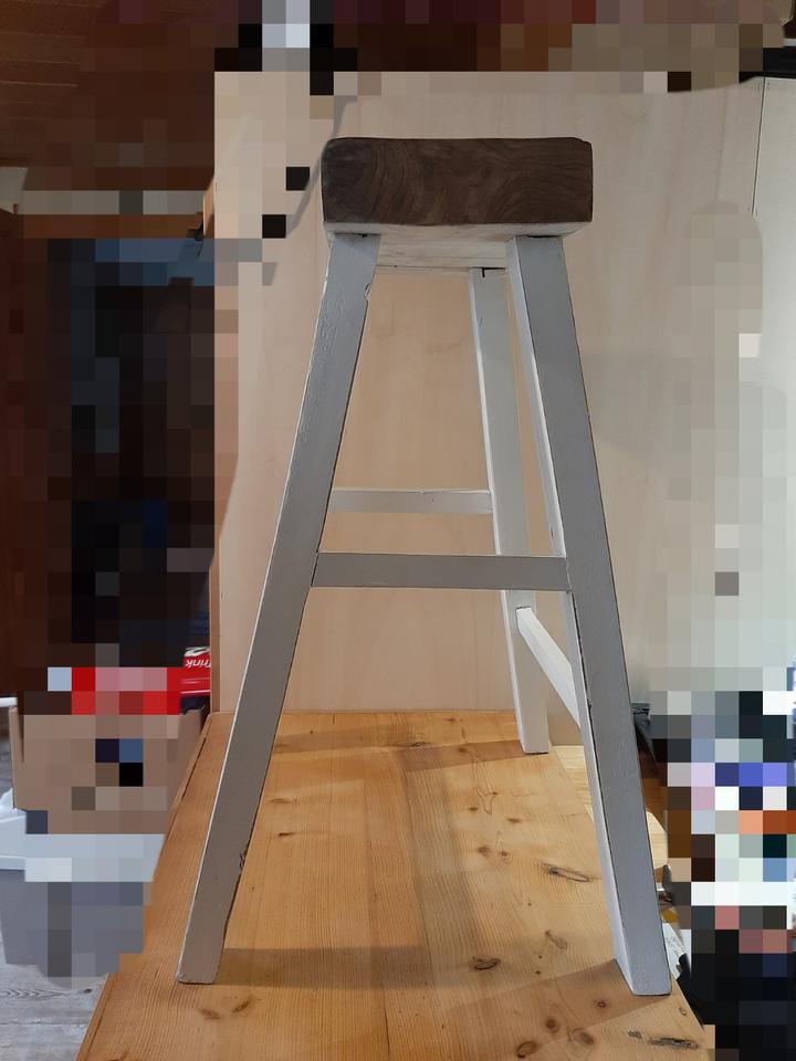 Massivholz Hocker, Stuhl, Tisch, Kleiderbutler,shabby,Vielseitig in Homberg