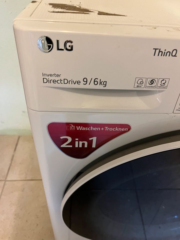 LG Waschtrockner in Wellendingen