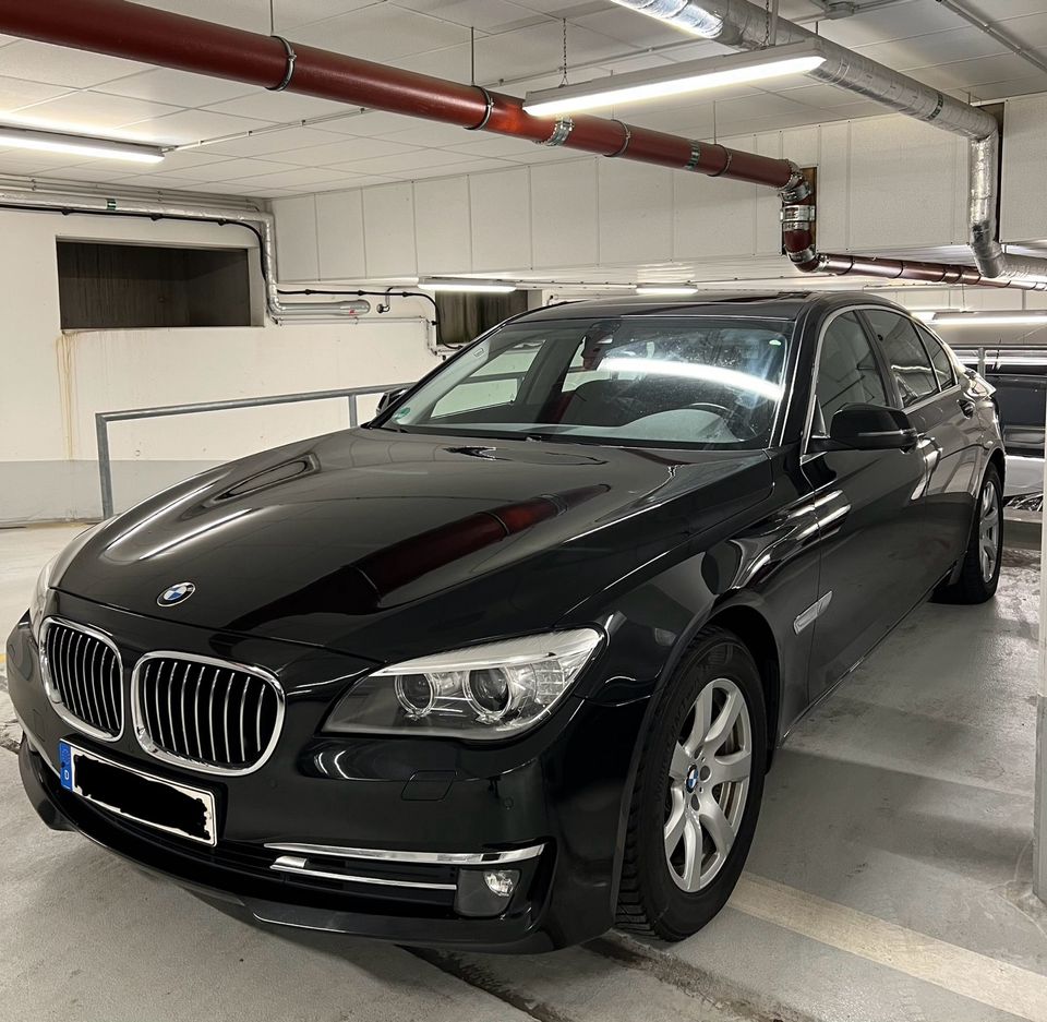 7er BMW 730d xDrive in Offenbach