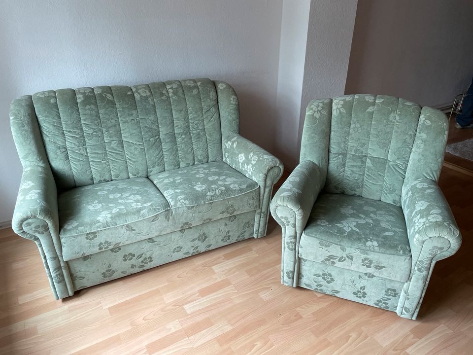 Couch mit Sessel in Erfurt