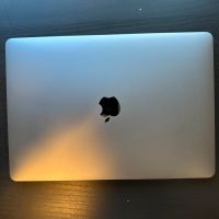 MacBook Pro 13 inch 128 GB SSD 2019 München - Bogenhausen Vorschau