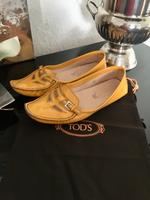 Tod's Mokassins GELB Lackleder Original! Baden-Württemberg - Karlsruhe Vorschau