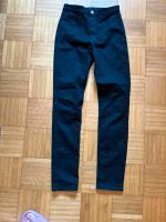 Neu Jeans H&M Gr 170 schwarz Nordrhein-Westfalen - Dinslaken Vorschau