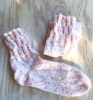 39/40 • 4-fädig handgestrickte Kuschel Wollsocken • Wollweiß-Rosa Nordrhein-Westfalen - Schloß Holte-Stukenbrock Vorschau