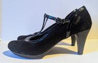 Bugatti Riemchenpumps Leder schwarz Gr. 42 Leipzig - Leipzig, Zentrum Vorschau