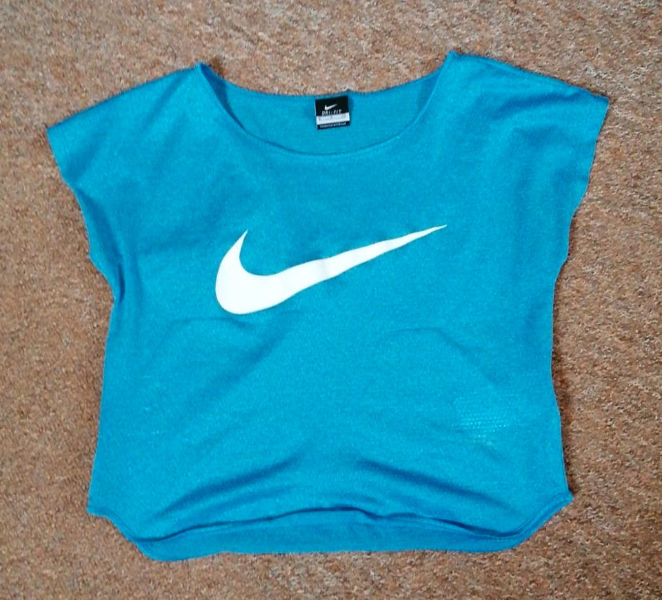 Nike T-Shirt in Sagard