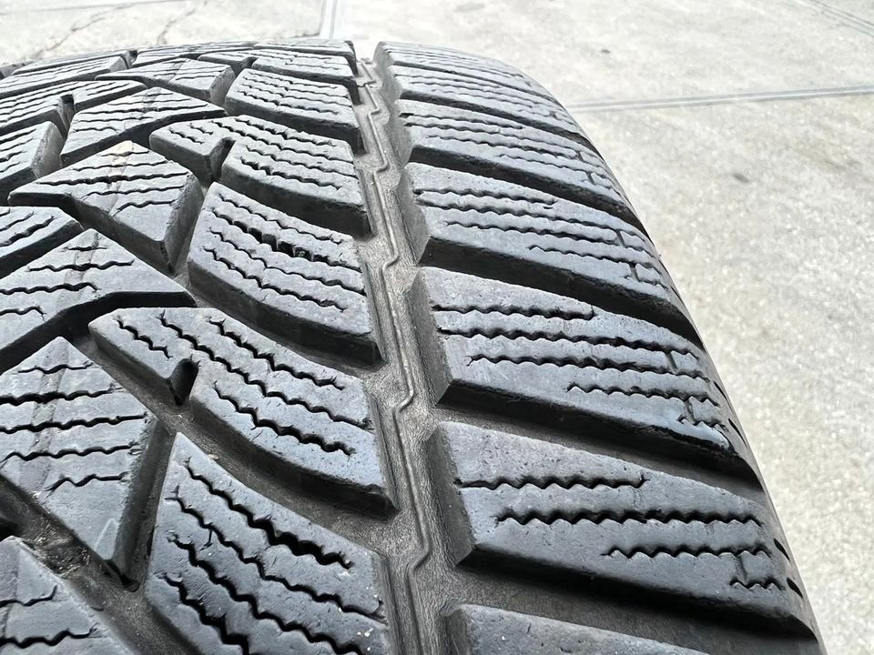 WINTERREIFEN 225/50 R17 98V XL DUNLOP WINTER SPORT 5 6,6-7,3MM in Maintal