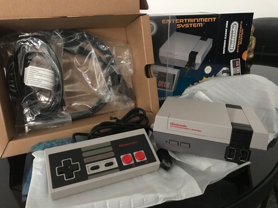 Nintendo NES Classic Mini Konsole Retro HD + spiele Hack in Langenau