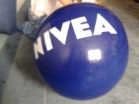 Wasserball Nivea Werbung Blau Weiß Beachball Neu & OVP Nürnberg (Mittelfr) - Aussenstadt-Sued Vorschau