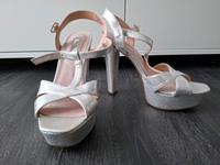 Silberne high heels Berlin - Rudow Vorschau