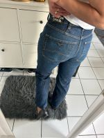 Armani jeans hose gr m-l Essen - Essen-Südostviertel Vorschau