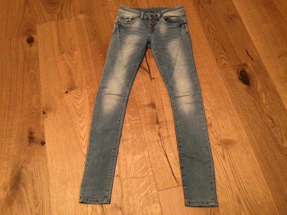 Jeans, Gr. 25, Skinny-Fit, FB Sister, Mädchenhose in Neuwied