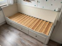 IKEA Hemnes Bett Tagesbett Gästebett ausziehbar 212cm x 89cm weiß Eimsbüttel - Hamburg Lokstedt Vorschau