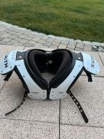 Xenith Element Hybrid Shoulder Pad Bayern - Theres Vorschau