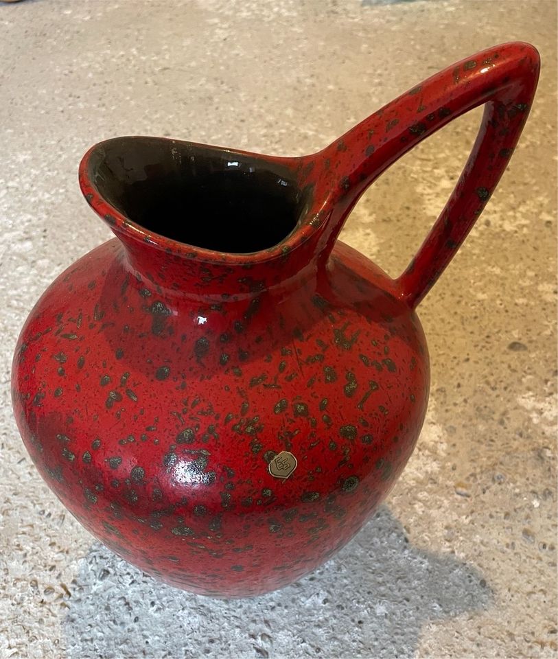 Vase aus Keramik in Marktoberdorf