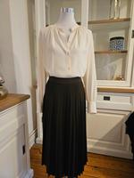BOSS Bluse Gr. 38 Modell 'Barila' in offwhite Neu mit Etikett Hamburg-Nord - Hamburg Eppendorf Vorschau