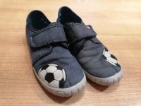 Superfit Gr. 34 Hausschuhe Fußball Schuhe Kindergarten Bayern - Woerth an der Donau Vorschau