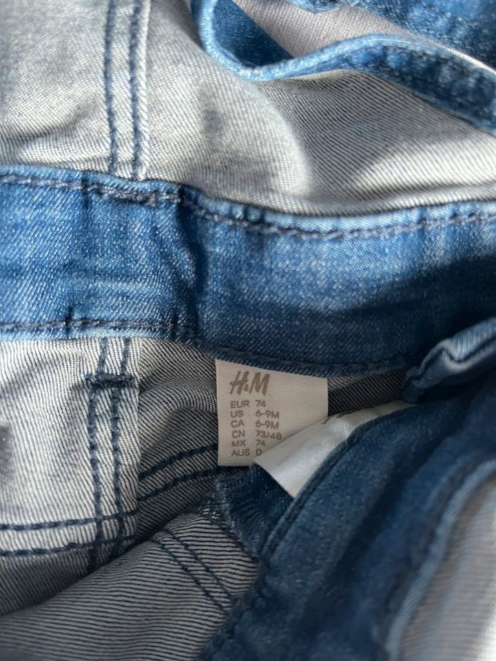 ♥️ Latzhose H&M Gr. 74/80 in Schenklengsfeld