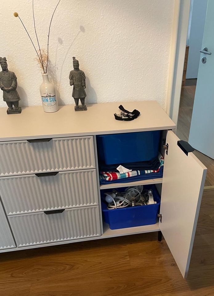 Sideboard LINKI beige 3 Schubladen 2 Türen neu verpackt Schrank in Köln