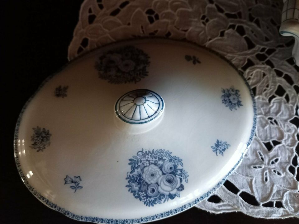 Villeroy & Boch Wallerfangen Minna Terrine klein / alt / antik in Brietlingen