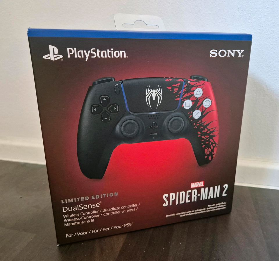 Playstation 5 Spider-Man 2 Controller Limited Edition in Meerbusch