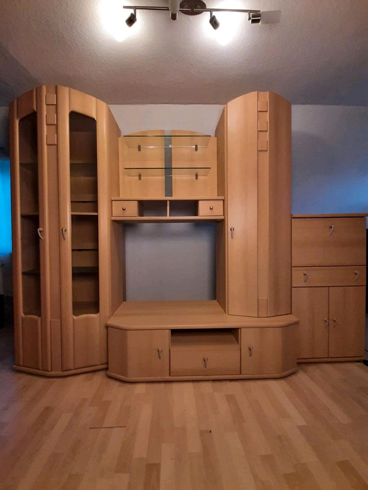 Wohnzimmerschrank, Wohnwand, Anbauwand, Stubenschrank in Emden