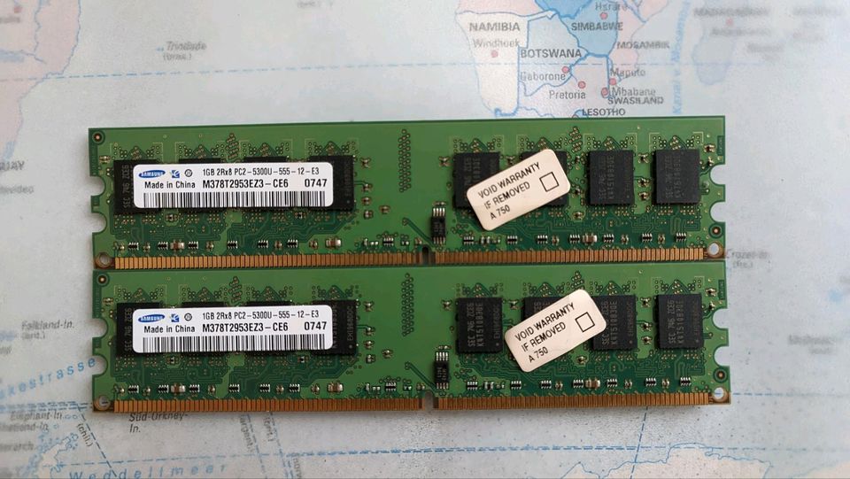 1gb x 2 RAM / Samsung in Jüterbog