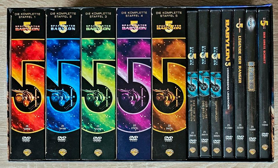 Spacecenter Babylon 5 - Die ganze Saga Komplette Monster DVD Box in Griesheim