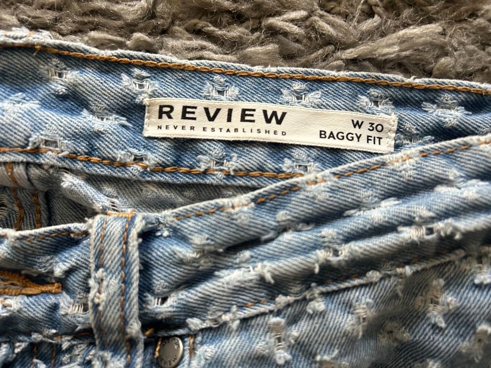 Review Jeans Baggy in Eltville