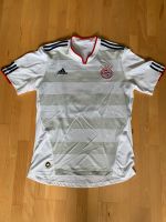 FC Bayern Trikot + Gustavo + Original + Away Stuttgart - Stuttgart-West Vorschau