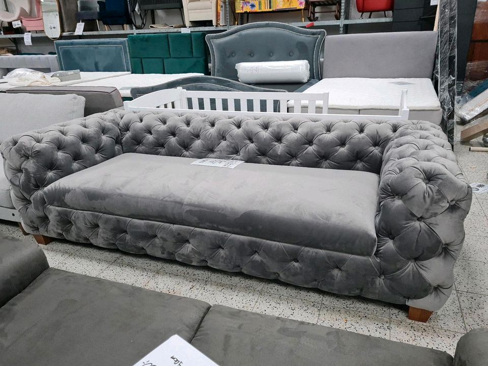 Sofa Kare Desire Couch 3-Sitzer Samt Chesterfield UVP 2589€ in Herbstein