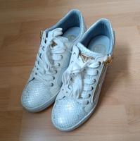 Schuhe Guess weiß Größe 38 Bayern - Karlsfeld Vorschau