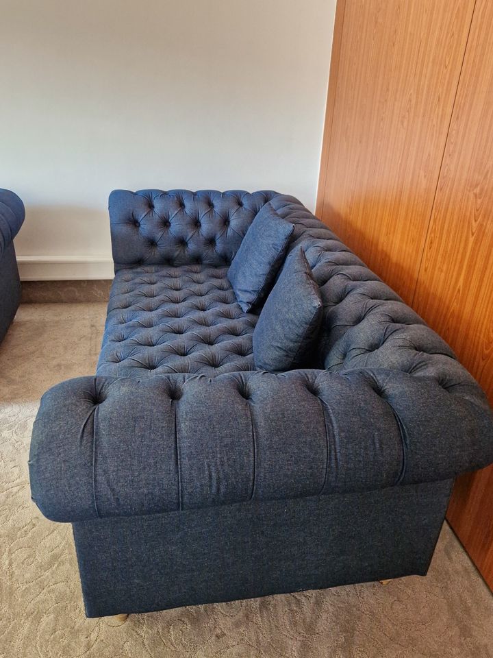 3x Chesterfield Sofas, 3-Sitzer Blau Stoff, Couch in Mörfelden-Walldorf