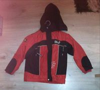 Winterjacke Gr. 152 Jack Wolfskin rot robust Waldkita Nordrhein-Westfalen - Leverkusen Vorschau