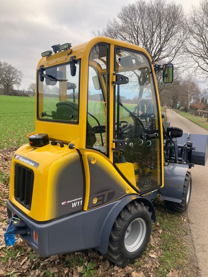 Hubhöhe 2.85m Radlader Hoftrac  Eurotrac W11 HofladerVollkabine in Heemsen