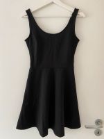 Schwarzes Kleid (Größe XS) Nordrhein-Westfalen - Herford Vorschau
