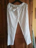 Weiß Stoffhose mit schwarzen Streifen und Gürtel gr 38 40 Bayern - Hof (Saale) Vorschau