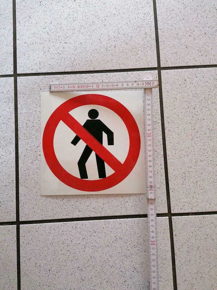 DDR Hinweisschilder,Warnschilder"Durchgangsverbot" in Eutingen