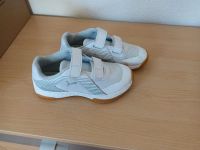 PUMA Varion V Junior Indoorschuhe Hallenschuhe Weiss Gr 34 Baden-Württemberg - Horb am Neckar Vorschau