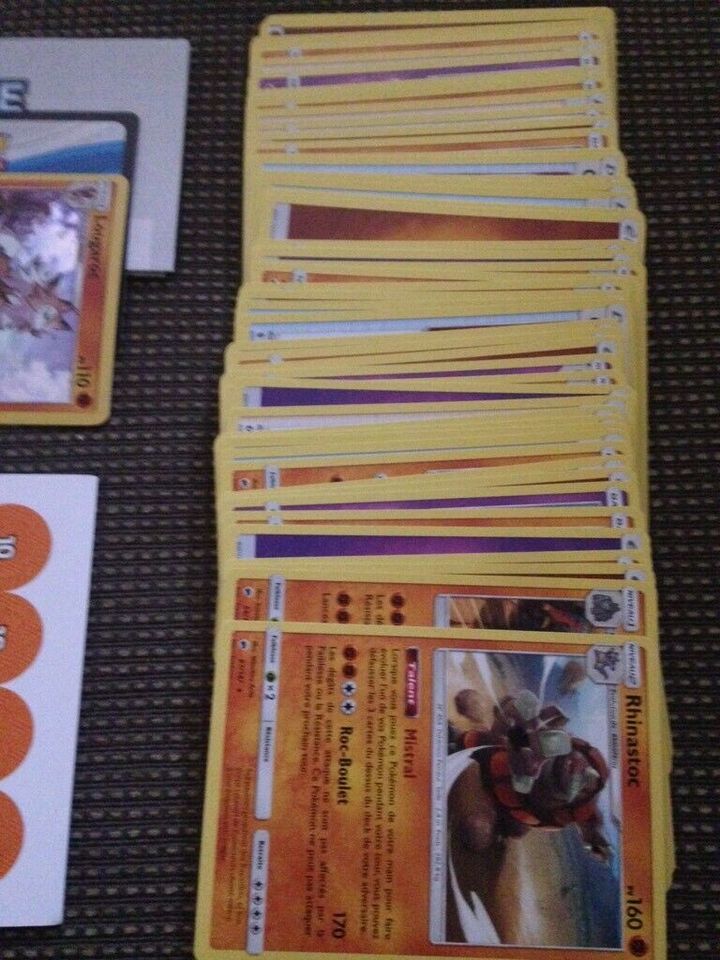 Pokémon Sammel-Karten Set / Box Sonne & Mond Deck in Calberlah