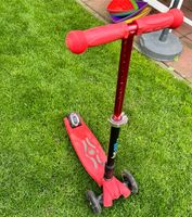 FunPro Kinder Tretroller | Scooter | LED Räder | dreirädrig | rot Brandenburg - Potsdam Vorschau