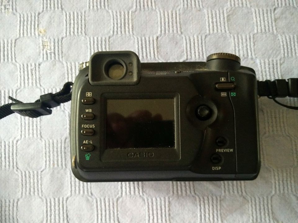 Digitalkamera Casio QV 4000 in Börtlingen