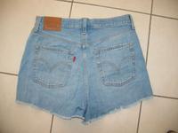 Levi´s Jeans Shorts Ribcage Used Look Gr. 30 - Gr. 40 Nordrhein-Westfalen - Hünxe Vorschau