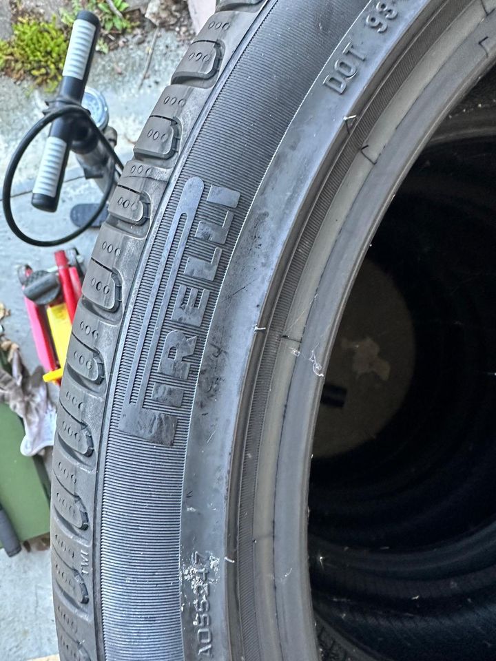 4x Pirelli 215/45 R18 M+S (Seat Arona) Reifen - kaum befahren in Schauenburg
