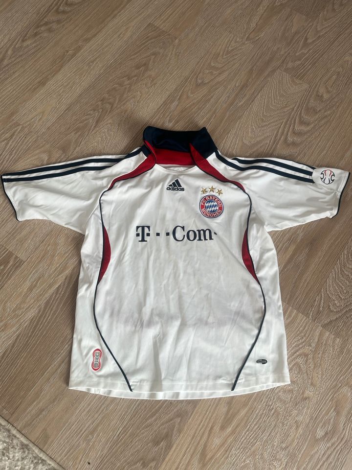 FC Bayern München Retro Trikot 152 in Recklinghausen