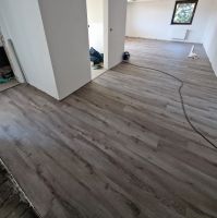 Bodenleger | Vinyl | Laminat | Maler | Sanierung | Abriss Hannover - Nord Vorschau