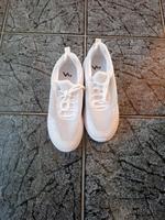 Turnschuhe neu gr. 42 Hessen - Reiskirchen Vorschau