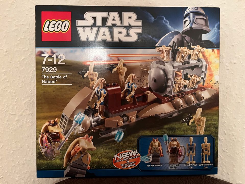 Lego Starwars The Battle of Naboo Set in Kissing