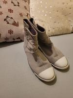 Converse All Star Boots Stiefeletten grau Wildleder Gr. 39 39,5 n Sachsen - Aue Vorschau